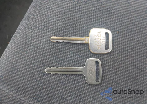 1996 Toyota Corolla Dx from USA, damaged, VIN 2T1BB02EXTC175023